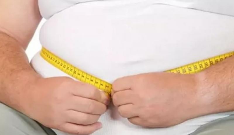 إصابة 75% من المصريين بالسمنة .. القومي للتغذية يوضح السبب