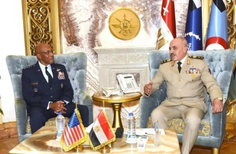 الفريق أحمد خليفة يلتقى رئيس هيئة الأركان المشتركة الأمريكية.. فيديو