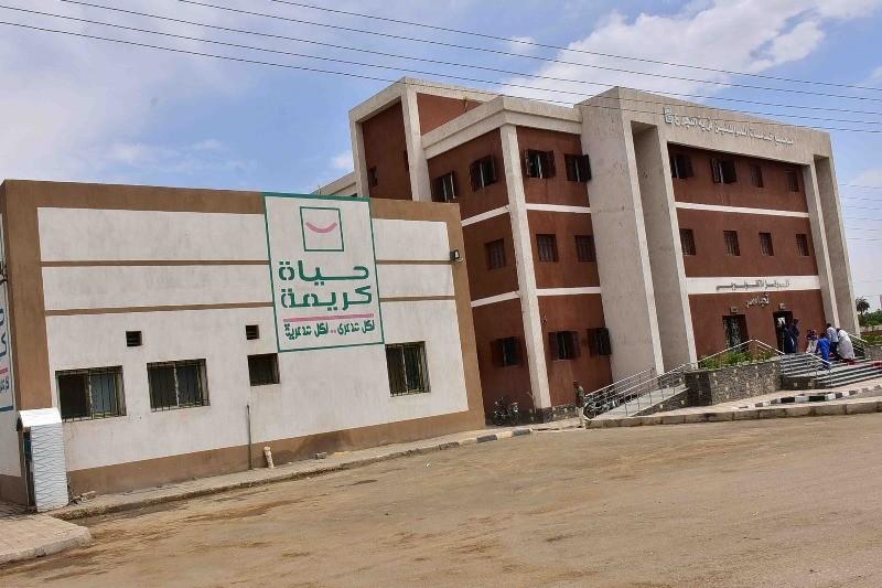 محافظ الأقصر يفتتح مجمع الخدمات الحكومية بقرية النجوع