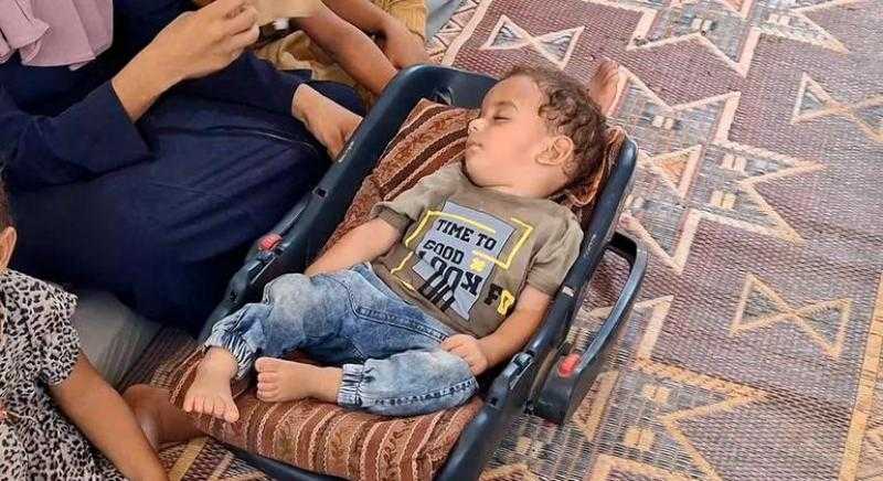 صدمة كبيرة.. ”عبد الرحمن أبو الجديان” أول طفل يُصاب بشلل الأطفال في غزة منذ 25 عاما