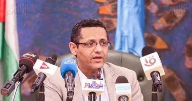 نقيب الصحفيين يدعو لإعادة طرح مشروع قانون الإجراءات الجنائية للنقاش