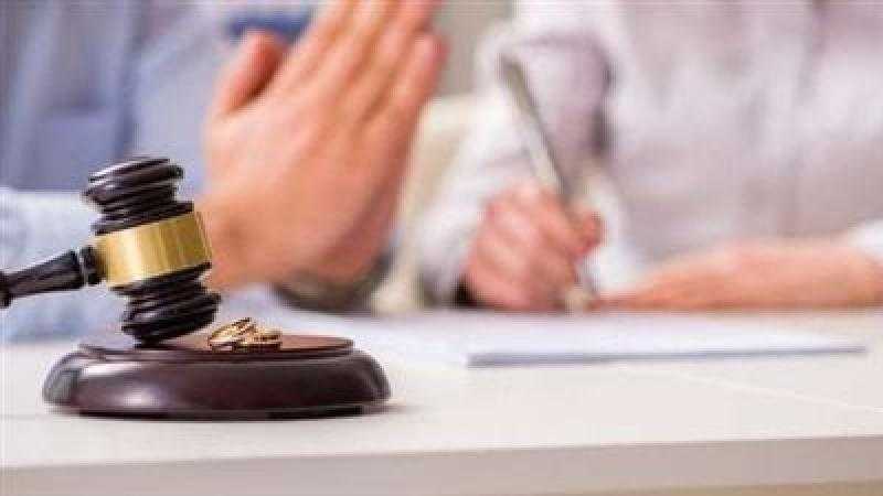 سيدة في دعوى طلاق للضرر.. «جوزي مريض نفسي وأصابني بالفزع والخوف»