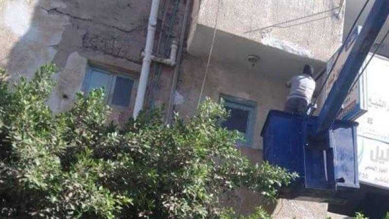 محافظ كفر الشيخ يتابع جهود حملات إزالة الإشغالات والإعلانات المخالفة بالرياض