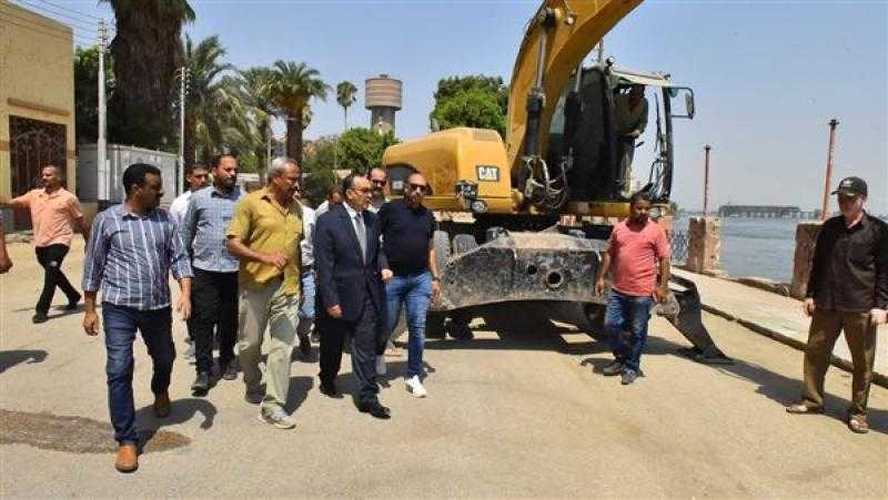 محافظ أسيوط: صيانة دورية للعبارات النهرية وتكثيف الفحص الشامل