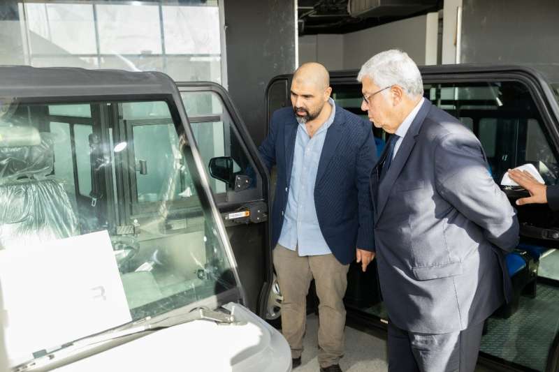 خط أحمر
