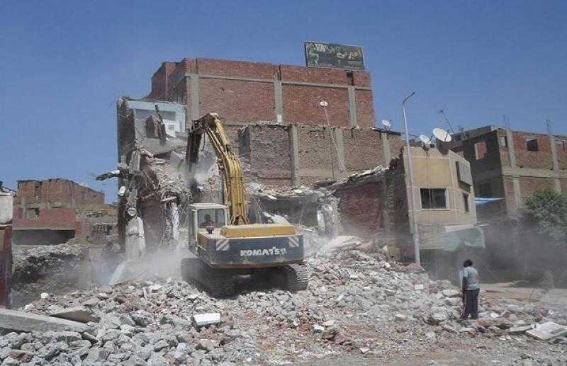 إزالة 56 طابقا من عقارات مخالفة بنطاق حي شرق في الإسكندرية