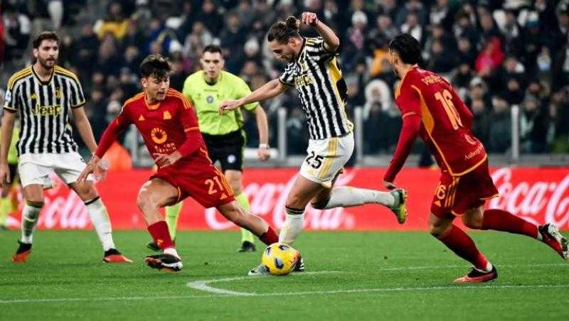 مانشستر يونايتد يفوز على ساوثهامبتون في الدوري الإنجليزي الممتاز