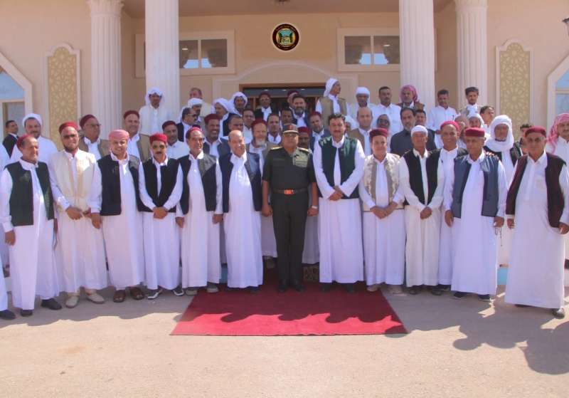 خط أحمر