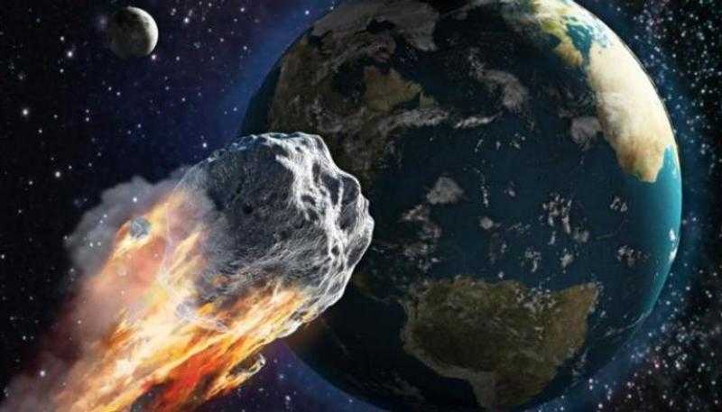 بعد رصده منذ ساعات.. كويكب يمر من سماء 3 دول ويصطدم بالأرض اليوم