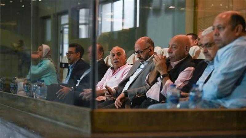 التفاصيل الكاملة لـ خناقة أعضاء مجلس الزمالك