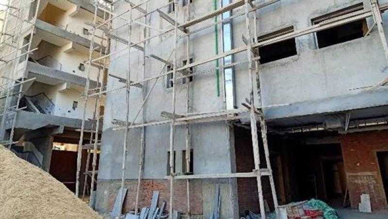 مصرع مهندس في موقع إنشائي بأكتوبر