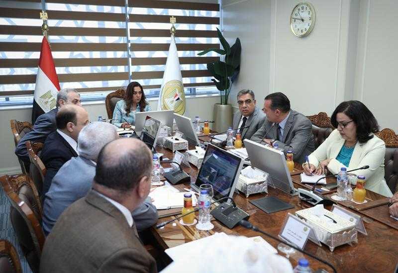 وزيرة التنمية المحلية توجه بالإسراع في تنفيذ المشروعات المستهدفة ضمن مكون المخلفات الصلبة بالدقهلية وكفر الشيخ
