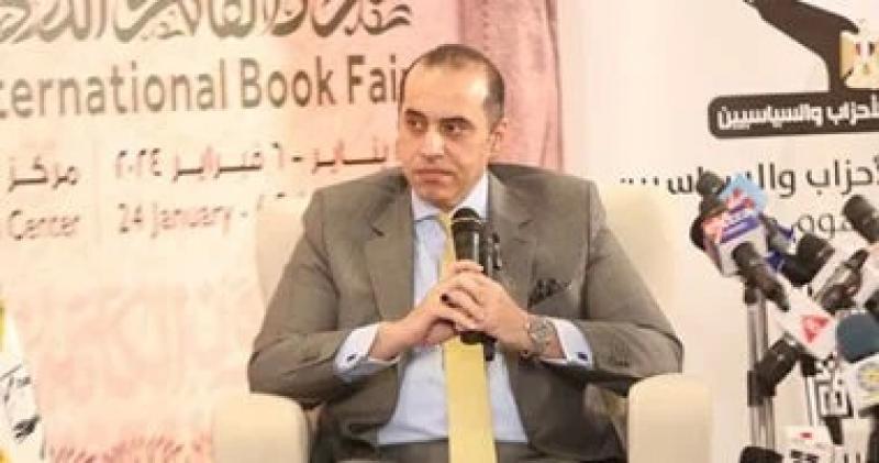 المستشار محمود فوزى: الدستور يعطى ضمانات للحبس الاحتياطى وضوابطه