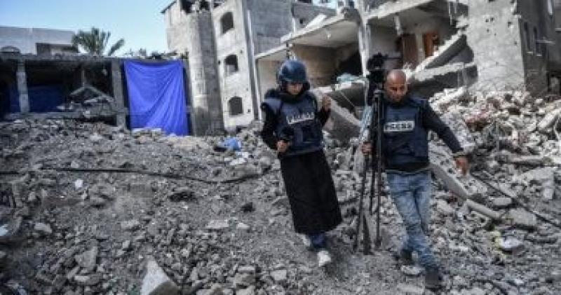 إعلام عبرى: 60% من الإسرائيليين يرون أن إبرام صفقة تبادل أهم من البقاء فى فيلادلفيا
