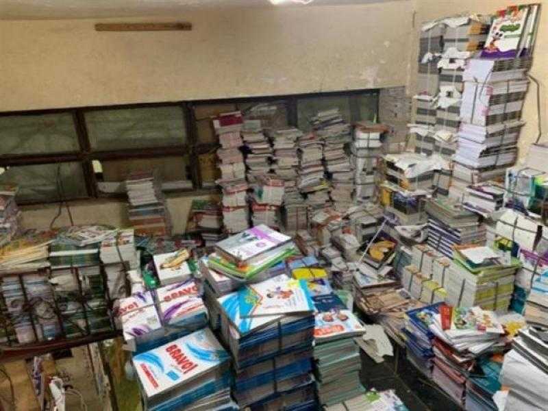 ضبط 1400 كتاب روائى وأدبى بدون تصريح