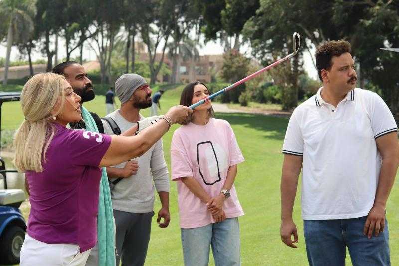 فريق عمل فيلم «المستريحة» يستأنف تصوير مشاهده.. بطولة ليلى علوي