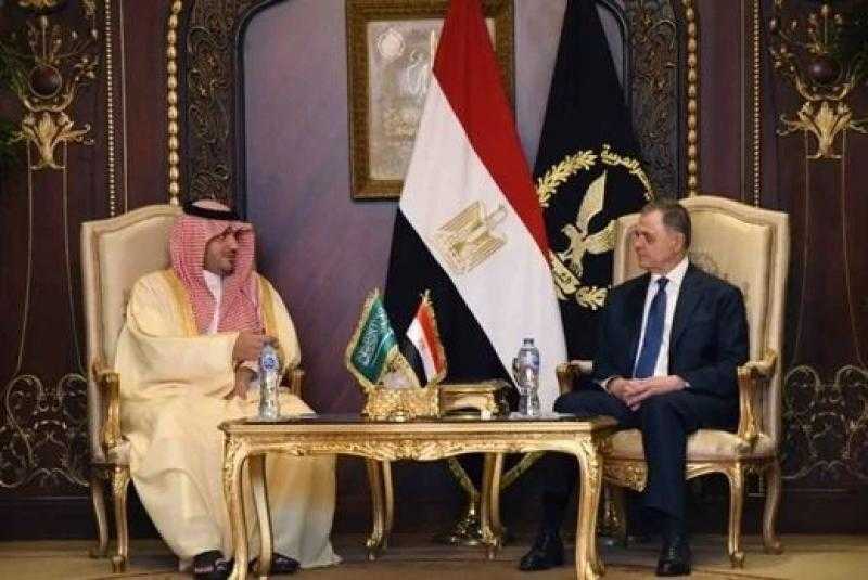 تفاصيل زيارة وزير الداخلية السعودي لمصر.. تنسيق وتشاور رفيع المستوى.. فيديو