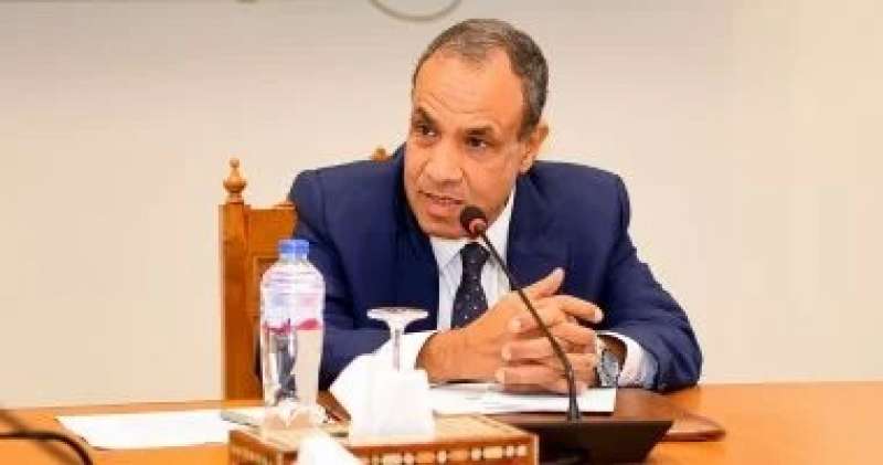 خط أحمر