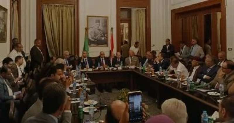 خط أحمر