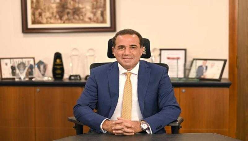 البنك ”الأهلي الكويتي – مصر” يصدر التقرير الأول للاستدامة وتقرير البصمة الكربونية