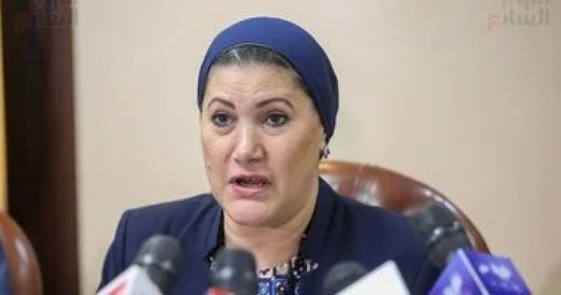 سحر السنباطى تكرم مجموعة أطفال موهوبين وتنصبهم سفراء ”الطفولة والأمومة”