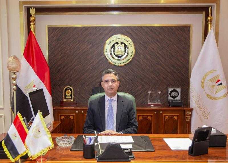 وزير التموين والتجارة الداخلية: الاحتياطي الاستراتيجي من القمح يصل إلي 6.1 شهر