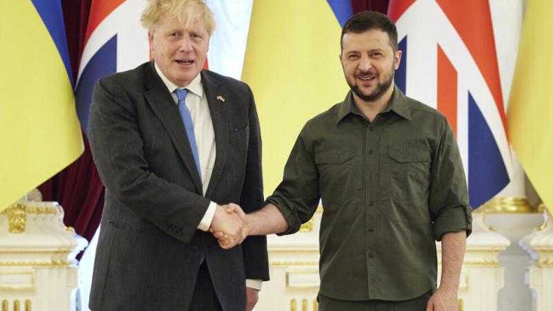 رئيس الوزراء البريطاني: نقف مع أوكرانيا في الدفاع عن نفسها