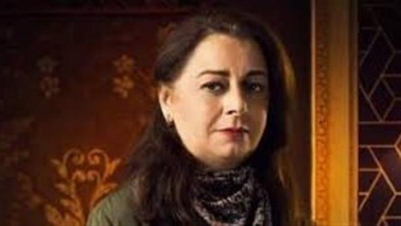سيدة رائعة ومحترمة ..عمرو محمود ياسين ينعي ناهد رشدي بكلمات مؤثرة