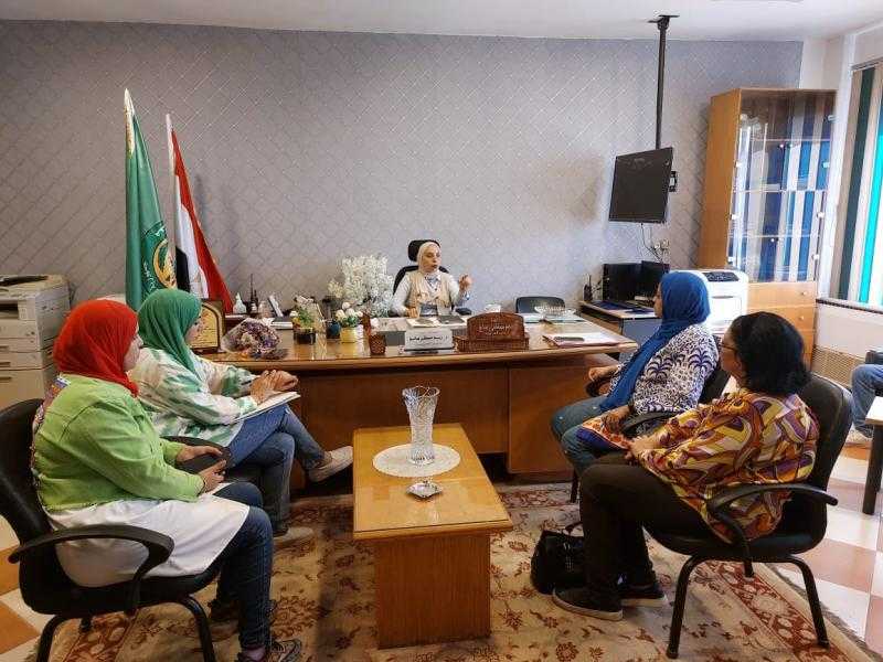 وكيل صحة الإسماعيلية تبحث استعدادات مبادرة ”بداية جديدة لبناء الإنسان”