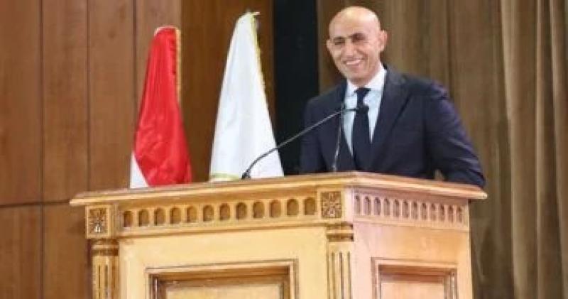 وزير التعليم: زيادة نصاب الحصص بمقابل مادى ليصل لـ2000 جنيه إضافة للمرتب