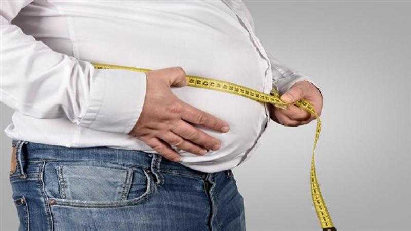 أسباب اكتساب دهون البطن ونصائح للتخلص منها