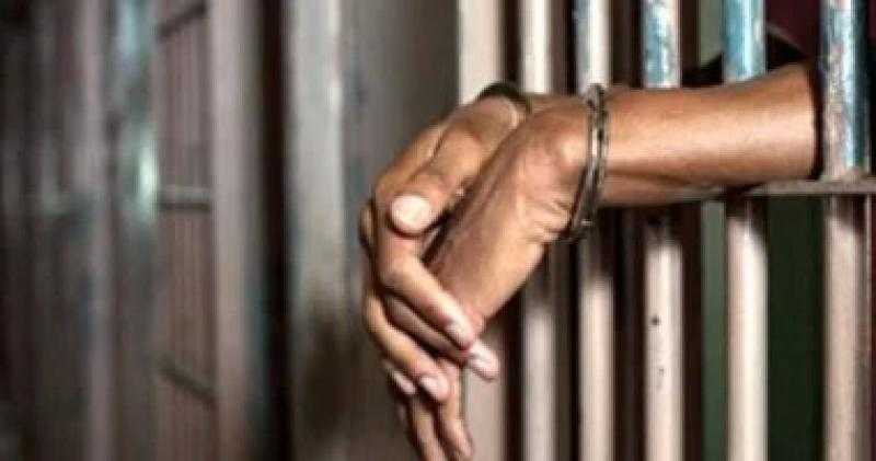 ضبط 3 متهمين صدر بحقهم 73 حكمًا قضائيًا في كفر الشيخ