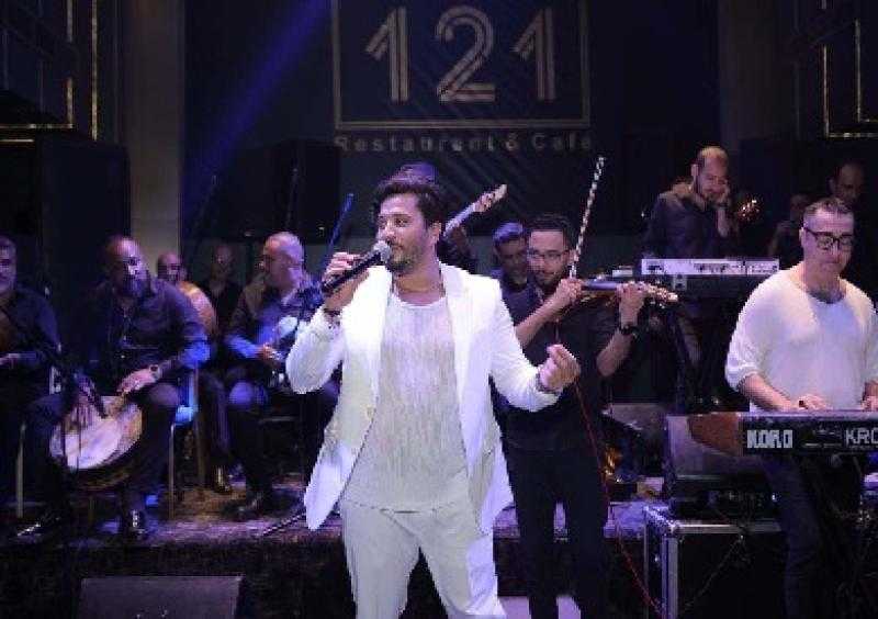 مصطفى حجاج يكشف تفاصيل حفله في رأس السنة