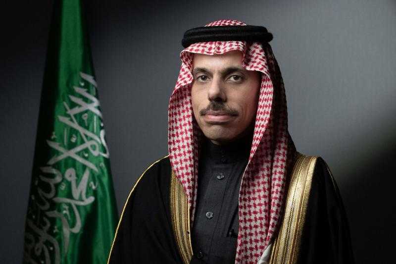 السعودية تبحث مع الصليب الأحمر التعاون المشترك ومستجدات الأوضاع في قطاع غزة