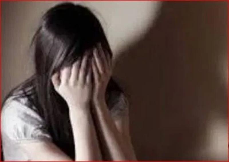 كشف ملابسات استغاثة فتاة من احتجازها داخل منزلها بالدقهلية