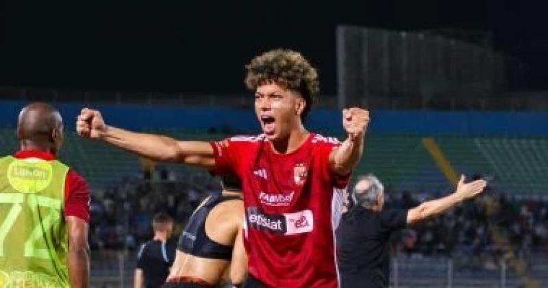 كولر يمنح إمام عاشور تعليمات خاصة قبل مواجهة الزمالك بالسوبر الأفريقى