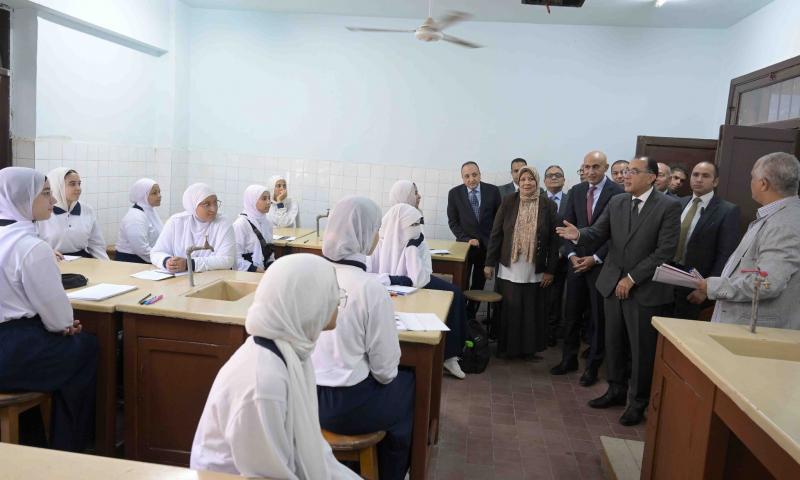 خط أحمر