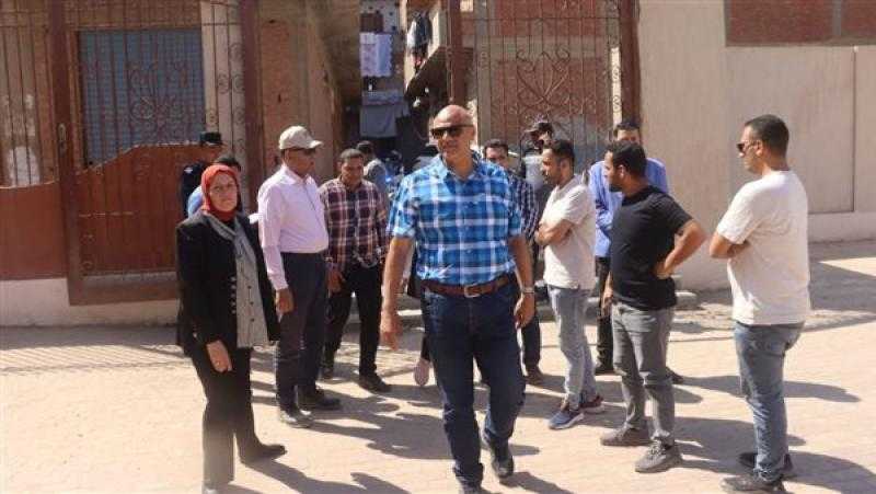 محافظ القليوبية ورئيس جهاز تعمير القاهرة الكبري يتفقدان مشروعات «حياة كريمة» بشبين القناطر