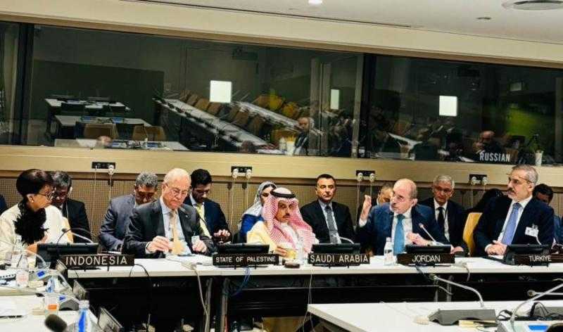 اللجنة الوزارية المكلفة من القمة العربية والإسلامية بشأن غزة تعقد اجتماعاً مع الأمين العام للأمم المتحدة
