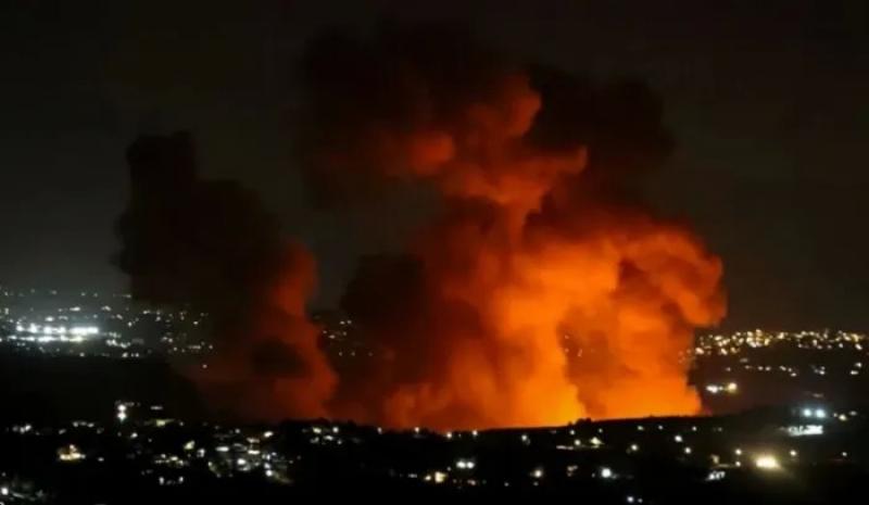 حرائق في ضاحية بيروت الجنوبية جراء الغارات الإسرائيلية