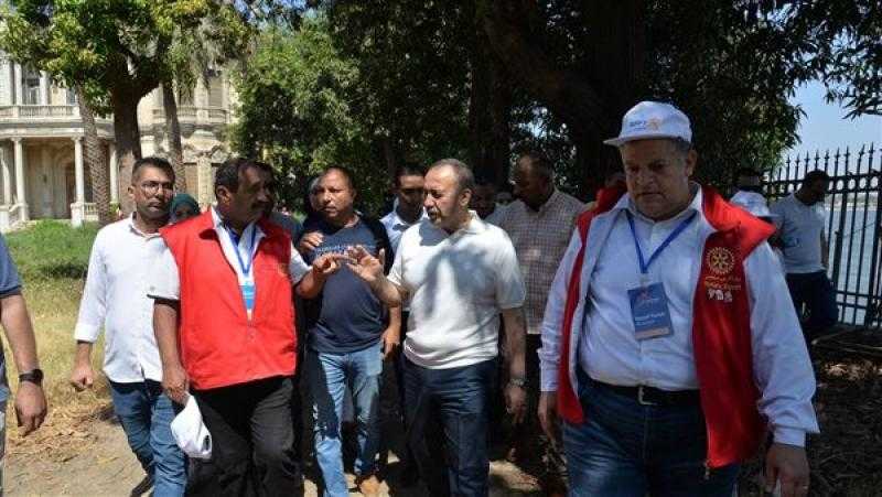 محافظ أسيوط يتفقد قصر ألكسان الأثري ومعهد فؤاد الأول