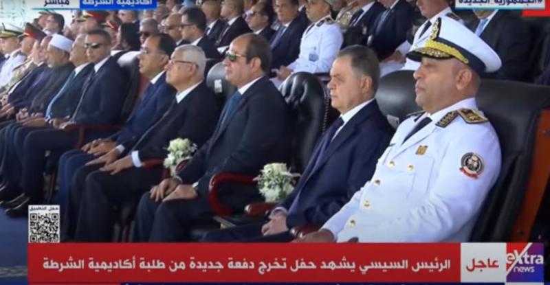 بدء حفل تخريج دفعة جديدة من طلبة أكاديمية الشرطة بحضور السيسي (بث مباشر)