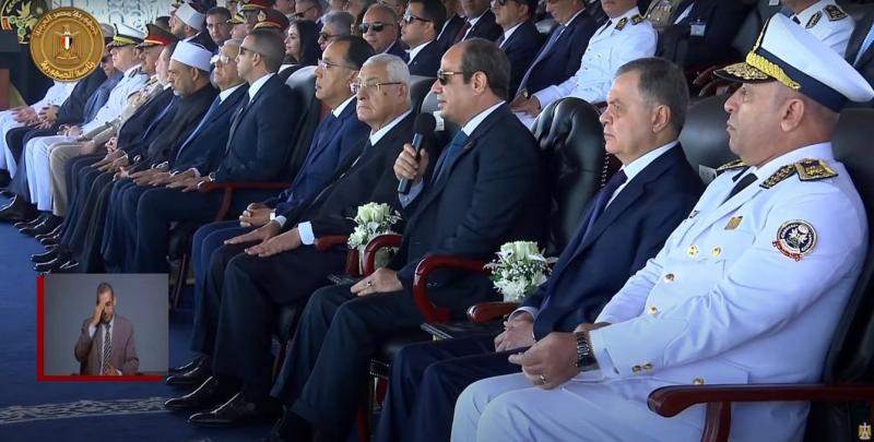 الرئيس السيسي: أوجه التحية والتهنئة لأسر الطلبة الخريجين من أكاديمية الشرطة