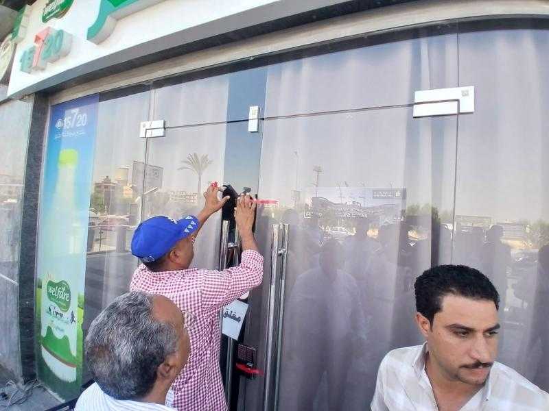 بمعاونة شرطة التعمير .. جهاز مدينة الشروق ينفذ 47 قرار إزالة وسحب وغلق