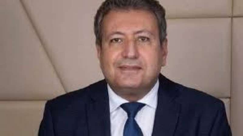 خط أحمر