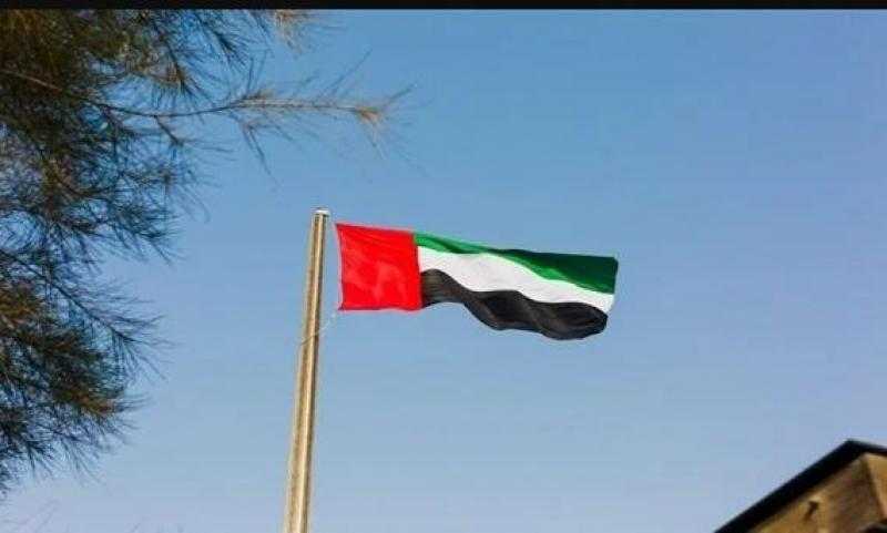 الإمارات تؤكد الوقوف بجانب الشعب اللبناني وتوفير الاحتياجات الطارئة