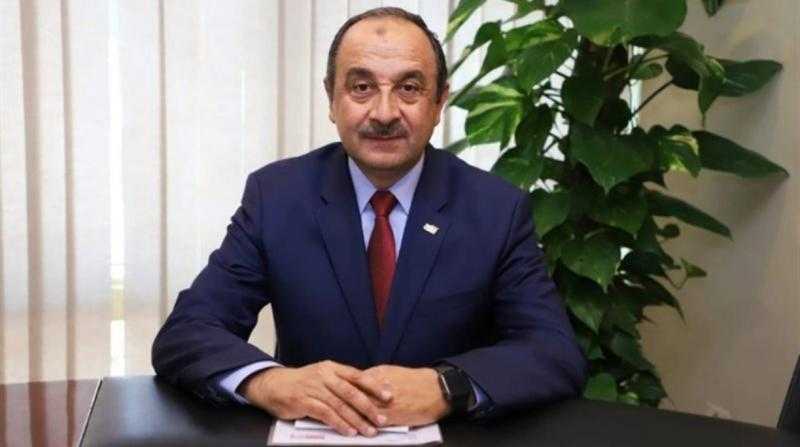 أبرز توجيهات وزير قطاع الأعمال العام لتطوير شركات المقاولات والعقارات