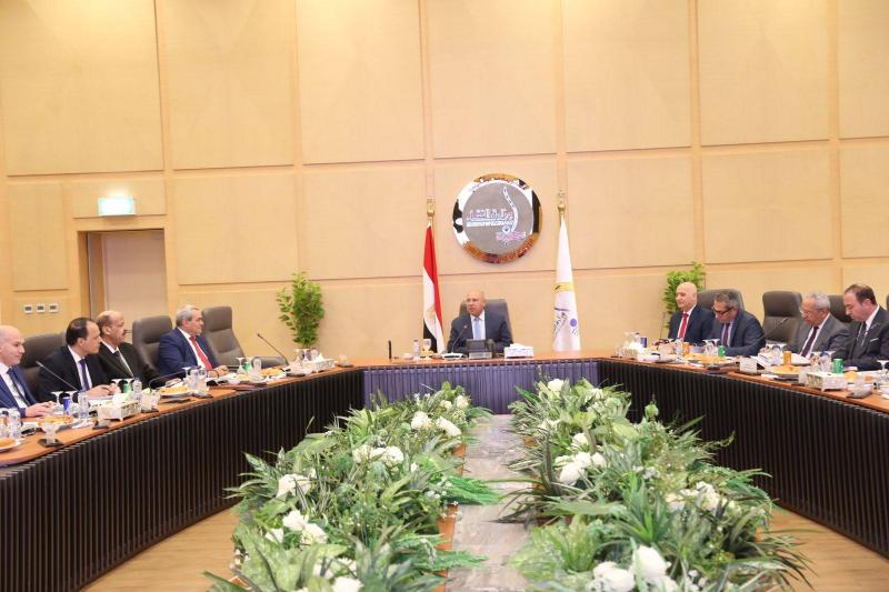 خط أحمر