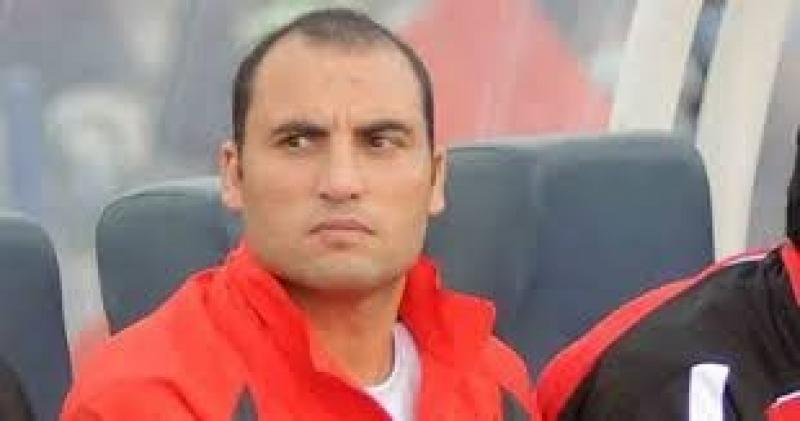 بيجهز شماعة للفشل المحتمل.. تامر عبد الحميد يفتح النار على رئيس الزمالك
