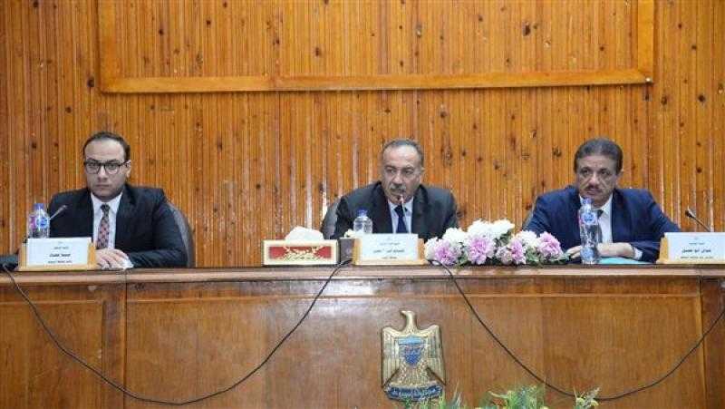 محافظ أسيوط: نهر النيل خط أحمر وإجراءات رادعة ضد الكافتيريات المخالفة
